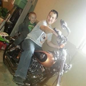 Meet your Posher, Ray